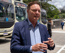 AMEP - ENTREGA DE ÔNIBUS