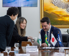 Governador Ratinho Junior recebe honraria de província japonesa