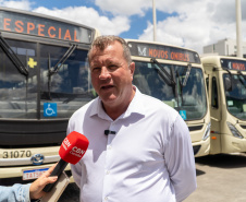 AMEP - ENTREGA DE ÔNIBUS