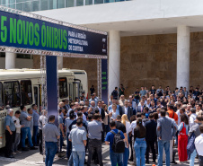 AMEP - ENTREGA DE ÔNIBUS