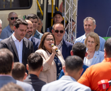 AMEP - ENTREGA DE ÔNIBUS