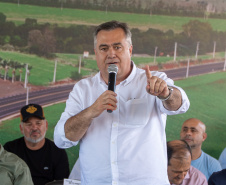 GOVERNADOR RODOVIA ANÚNCIO OBRAS