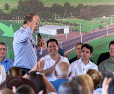 GOVERNADOR RODOVIA ANÚNCIO OBRAS