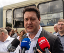 AMEP - ENTREGA DE ÔNIBUS