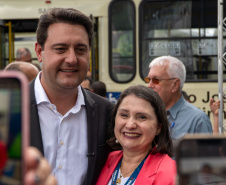 AMEP - ENTREGA DE ÔNIBUS