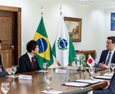 Governador Ratinho Junior recebe honraria de província japonesa