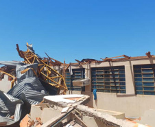 Tornado causa danos graves em duas escolas estaduais de Rio Bonito do Iguaçu