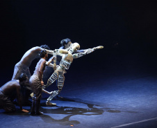 Indicada ao APCA, “Contraponto” reúne mais de 4 mil espectadores no Guairão