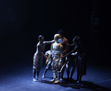 Indicada ao APCA, “Contraponto” reúne mais de 4 mil espectadores no Guairão