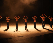 Indicada ao APCA, “Contraponto” reúne mais de 4 mil espectadores no Guairão