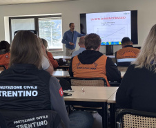 Defesa Civil delegação Itália