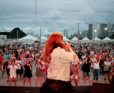 Governo do Paraná lança edital para artistas paranaenses se apresentarem no Verão Maior Paraná 2026