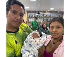 Estado entrega mais 233 kits do Programa Nascer Bem Paraná