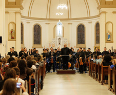 Lapa lota concerto gratuito da Orquestra Sinfônica do Paraná; próxima apresentação será em Campo Largo