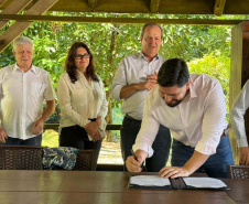 Paraná investe R$ 3 milhões em laboratório de sementes de ostra  cultivada no Litoral