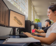 Paraná incentiva o fomento à pesquisa com bolsas que cobrem toda a trajetória acadêmica e profissional