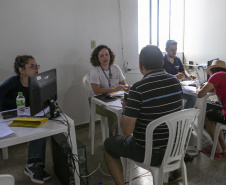 Estado entrega primeiros cartões de até R$ 50 mil para reconstrução de casas em Rio Bonito do Iguaçu