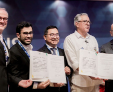 Tecpar firma parceria com o Ministério da Saúde para fornecer vacinas para o SUS