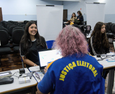 SEED - Semana do Voto Jovem: escolas estaduais recebem atendimento entre o s dias 10 e 14