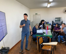Treinamento sobre suspeitas e emergências avícolas é promovido pelo Governo do Paraná
