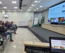 ADAPAR - Paraná promove atualização técnica para médicos veterinários habilitados em diversas regiões do Paraná