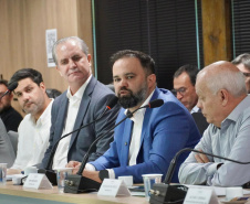 SEPL - Governo do Paraná instalará usinas de geração de energia solar para promover sustentabilidade e reduzir custos públicos