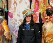 Sericicultoras do Paraná são destaque em três dias de imersão na Feira Silk in Lyon, na França