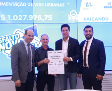 Governo autoriza mais R$ 145 milhões para pavimentações em todas as regiões do Estado