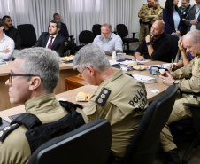 Análise criminal aponta queda em homicídios e roubos no Paraná e orienta novas ações de segurança no Estado