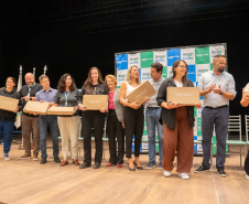 Educação realiza entregas de equipamentos e melhorias nas escolas de Curitiba