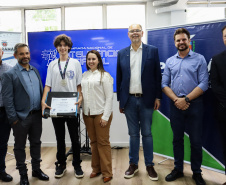 Alunos do Paraná recebem premiação da Olimpíada Nacional de Inteligência Artificial