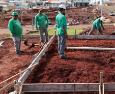 Estado começa a construir novas casas para as famílias mais afetadas pelo tornado em Rio Bonito do Iguaçu