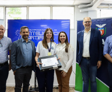 Alunos do Paraná recebem premiação da Olimpíada Nacional de Inteligência Artificial