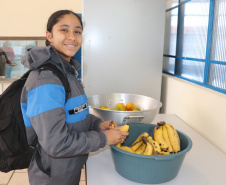 SEED - Orgânicos ganham espaço na alimentação escolar e chegam a 5 mil toneladas no Paraná
