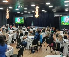 Profissionais do turismo de Minas Gerais têm contato com atrativos e destinos do Paraná