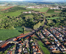 Corredor Norte-Noroeste: governador inaugura viaduto na PR-444, em Mandaguari