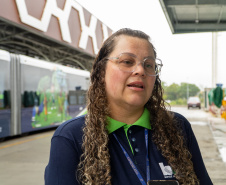 População se surpreende com tecnologia e aprova primeira viagem do Bonde Urbano Digital