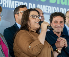 População se surpreende com tecnologia e aprova primeira viagem do Bonde Urbano Digital