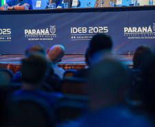 Educação apresenta resultados do segundo semestre e encerra 2025 com expansão de programas, valorização docente e modernização das escolas