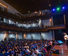 Educação apresenta resultados do segundo semestre e encerra 2025 com expansão de programas, valorização docente e modernização das escolas