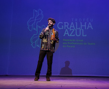 TEATRO GUAÍRA - Troféu Gralha Azul celebra 50 anos trazendo a diversidade do teatro paranaense