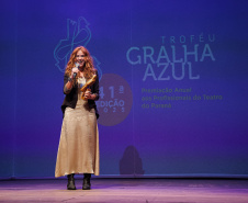 TEATRO GUAÍRA - Troféu Gralha Azul celebra 50 anos trazendo a diversidade do teatro paranaense