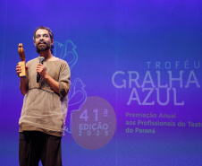 TEATRO GUAÍRA - Troféu Gralha Azul celebra 50 anos trazendo a diversidade do teatro paranaense