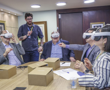 Carretas da Inovação agora contam com óculos de realidade virtual para educação ambiental