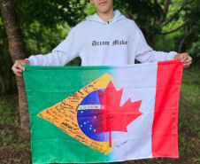 Ganhando o Mundo 2026 abre portas para jovens beneficiários do Bolsa Família