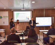 Escola de Gestão do Paraná registra crescimento histórico nas capacitações e fortalece qualificação de servidores em 2025