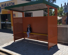 AMEP - 68 cidades do Paraná recebem novos abrigos de paradas de ônibus