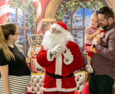 Natal Solidário: Papai Noel recebe crianças até quinta-feira no Palácio Taguaré
