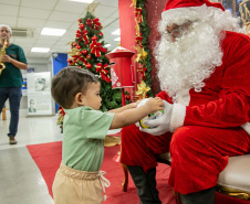 Natal Solidário: Papai Noel recebe crianças até quinta-feira no Palácio Taguaré