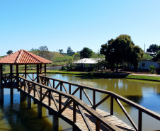 Governo do Estado, por meio do Instituto Água e Terra, entregou 22 novos parques urbanos em 2025.